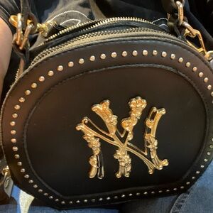 Chic Black and Gold Crossbody Bag